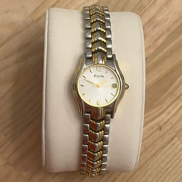 Bulova Ladies Watch Silver Dial Two Tone Bracelet Date Window Rare